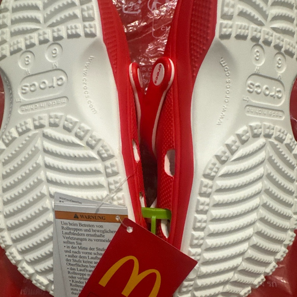 Crocs Classic Clog McDonald's Men Size 6 Women Size 8 Red NEW IN BAG - Picture 4 of 8
